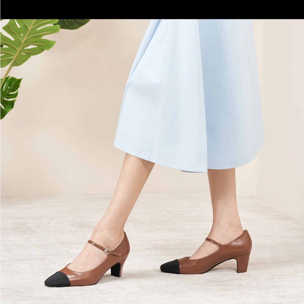 NWT C.Paravano Elegant Brown and Black Women's Heels